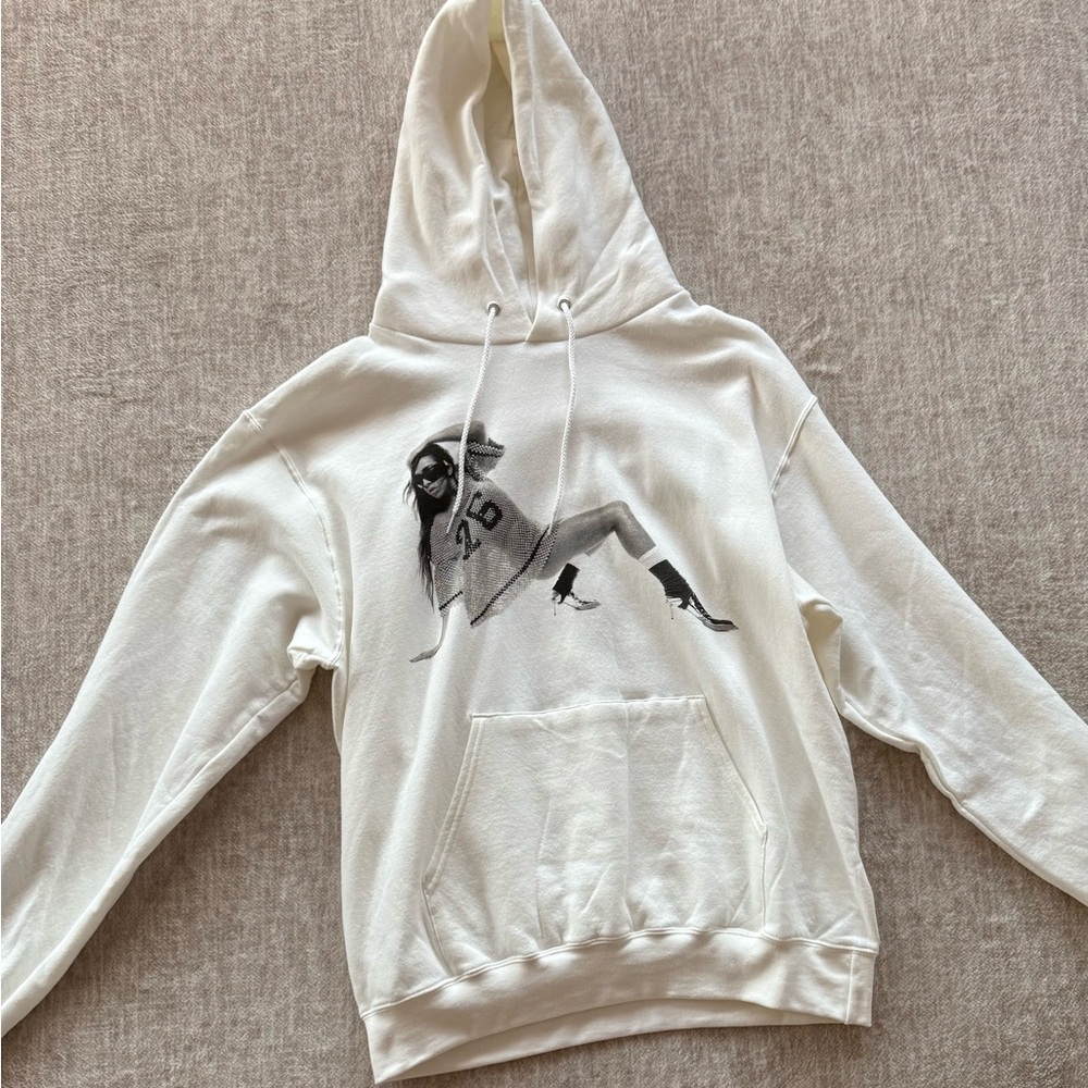 Tate McRae Tour Hoodie